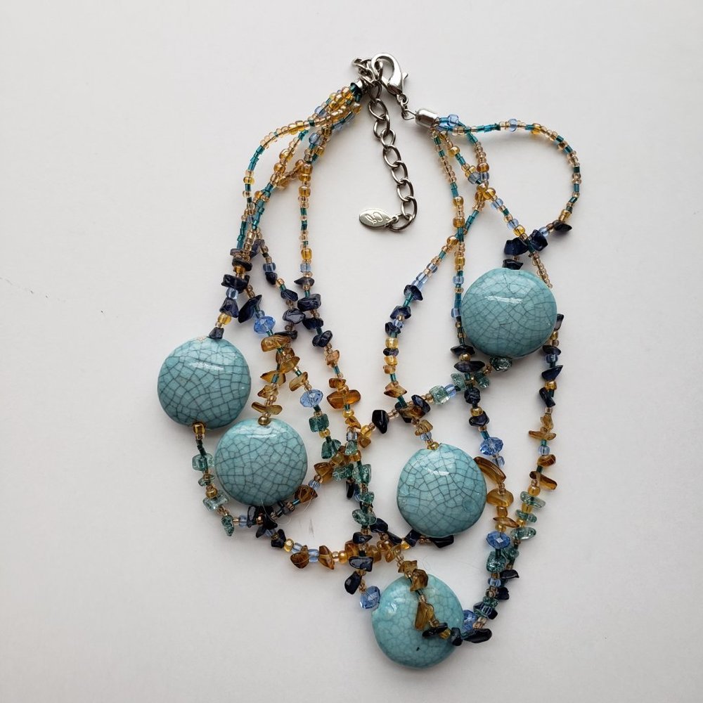 NWOT fun and Beautiful Statement Necklace. - Picture 8 of 9